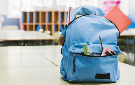 По 5 тисяч гривень на першокласника: хто з батьків може отримати нову виплату від держави Пакунок школяра / Фото з відкритих джерел