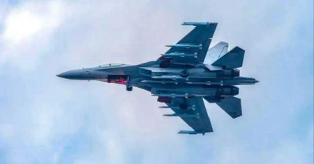 Китай показав J-16 у «режимі звіра»: навіщо винищувачу стільки ракет Китай / Фото з відкритих джерел